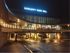 Karlovy Vary Dolní nádraží reklama LED