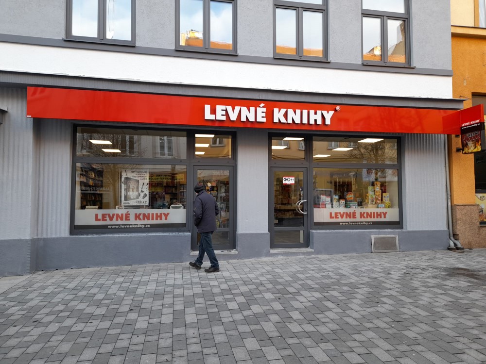 Levné knihy v Chebu